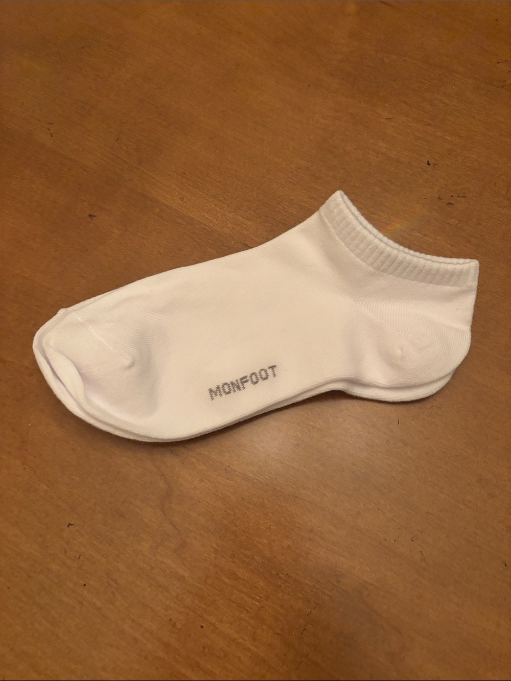 Low-Cut White ankle Athletic Socks